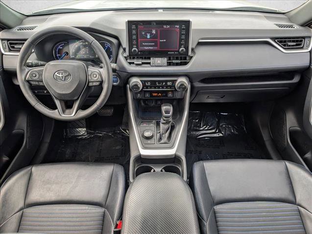 Used 2020 Toyota RAV4 XSE w/ XSE Grade Weather Package AWD/4WD image 18