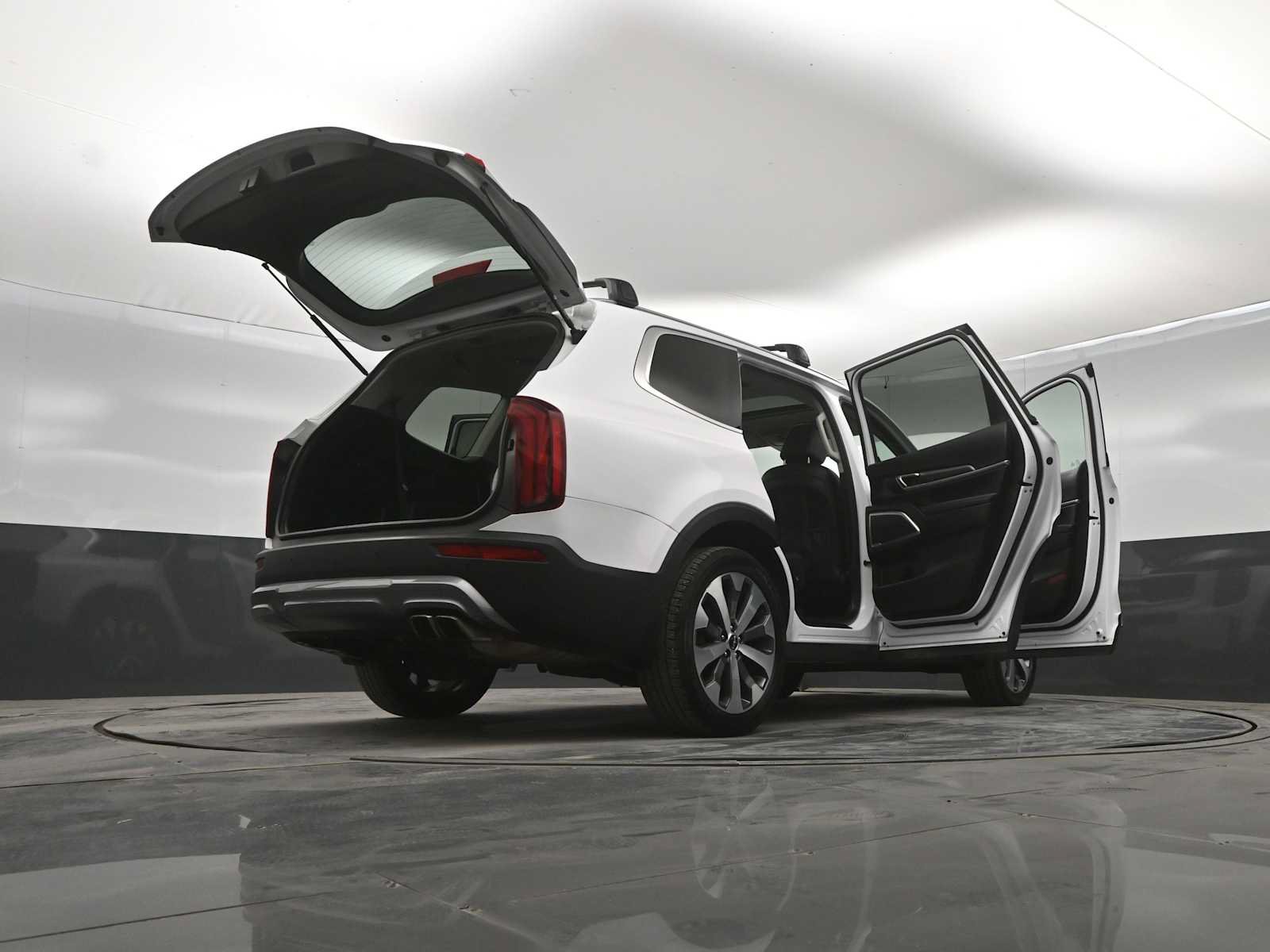 Used 2022 Kia Telluride S AWD/4WD image 51