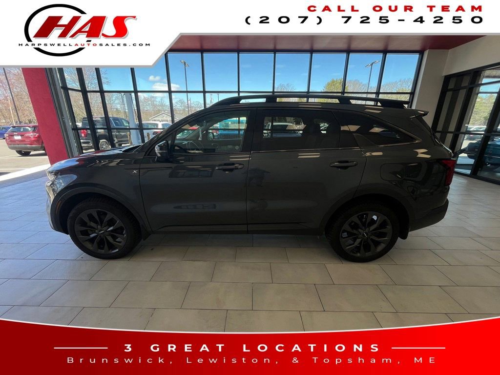 Used 2022 Kia Sorento X-Line EX AWD/4WD image 2