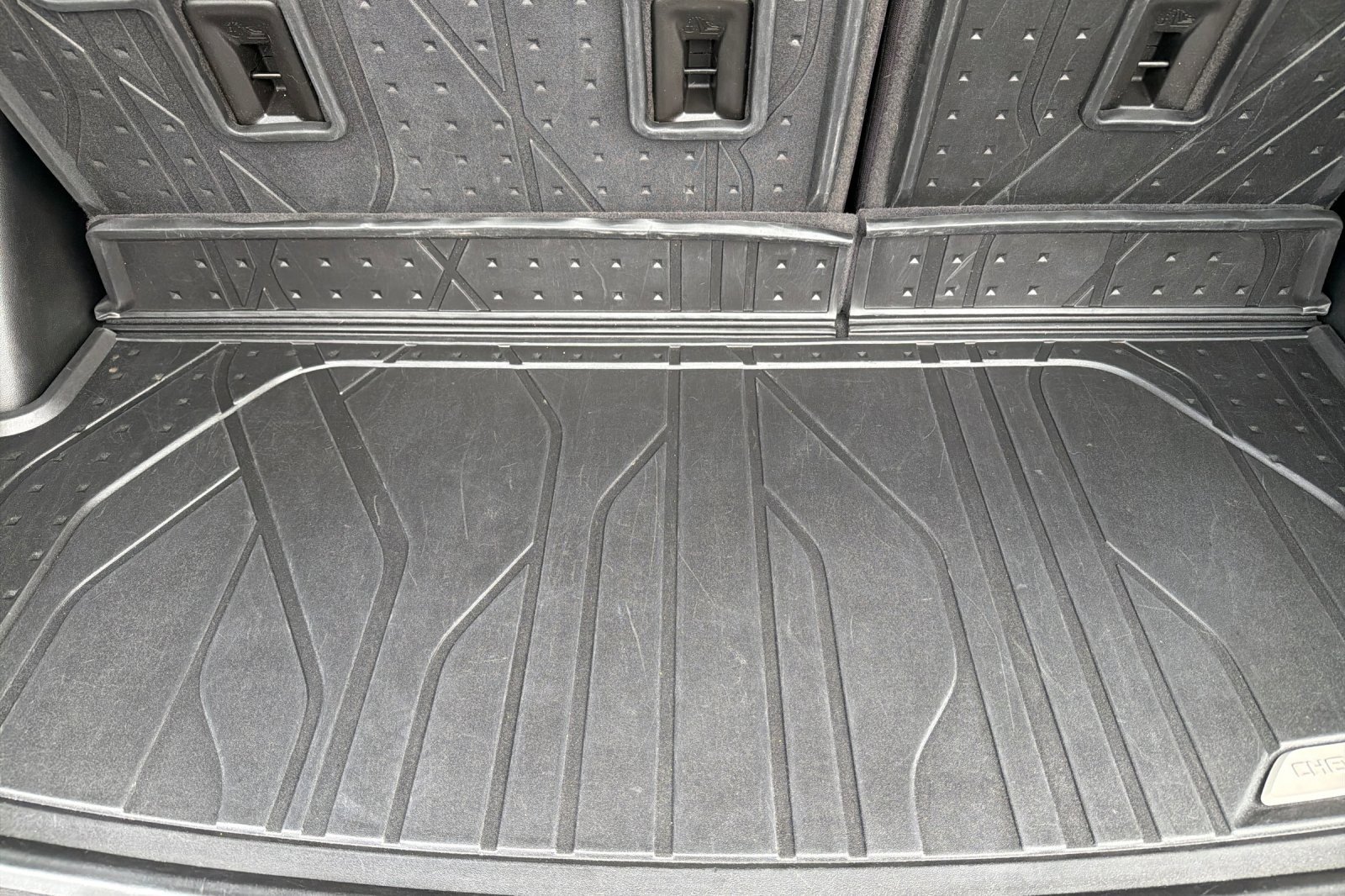 Used 2020 Chevrolet Traverse High Country w/ LPO, Floor Liner Package AWD/4WD image 13