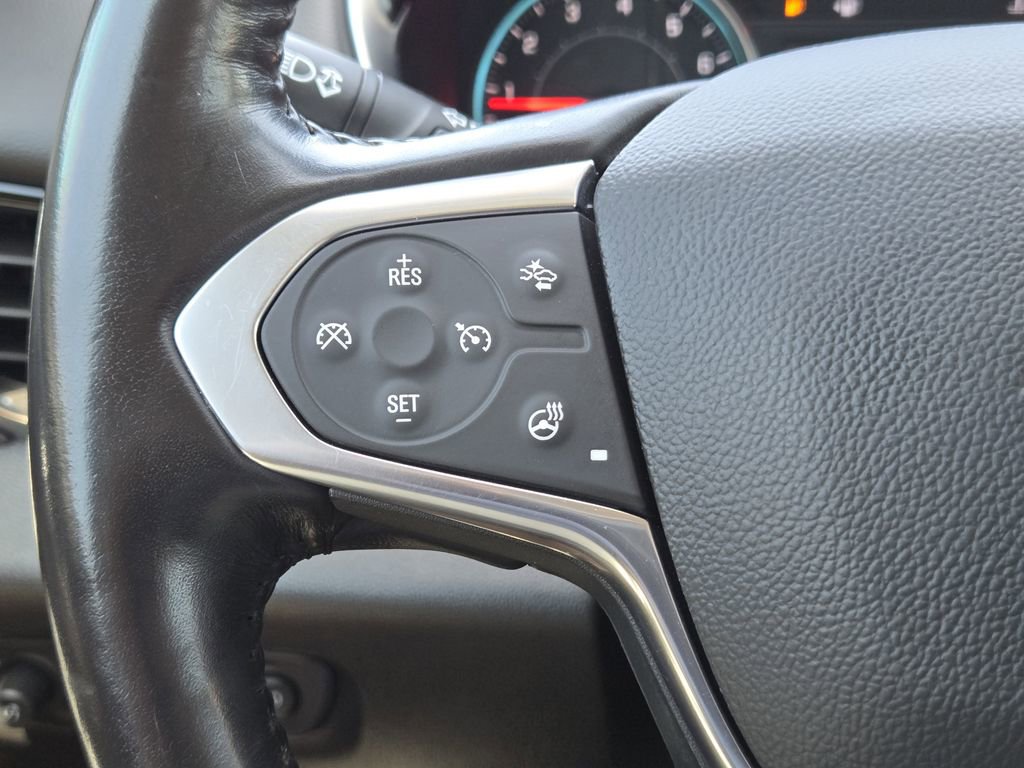 Used 2020 Chevrolet Traverse Premier w/ Redline Edition FWD image 28