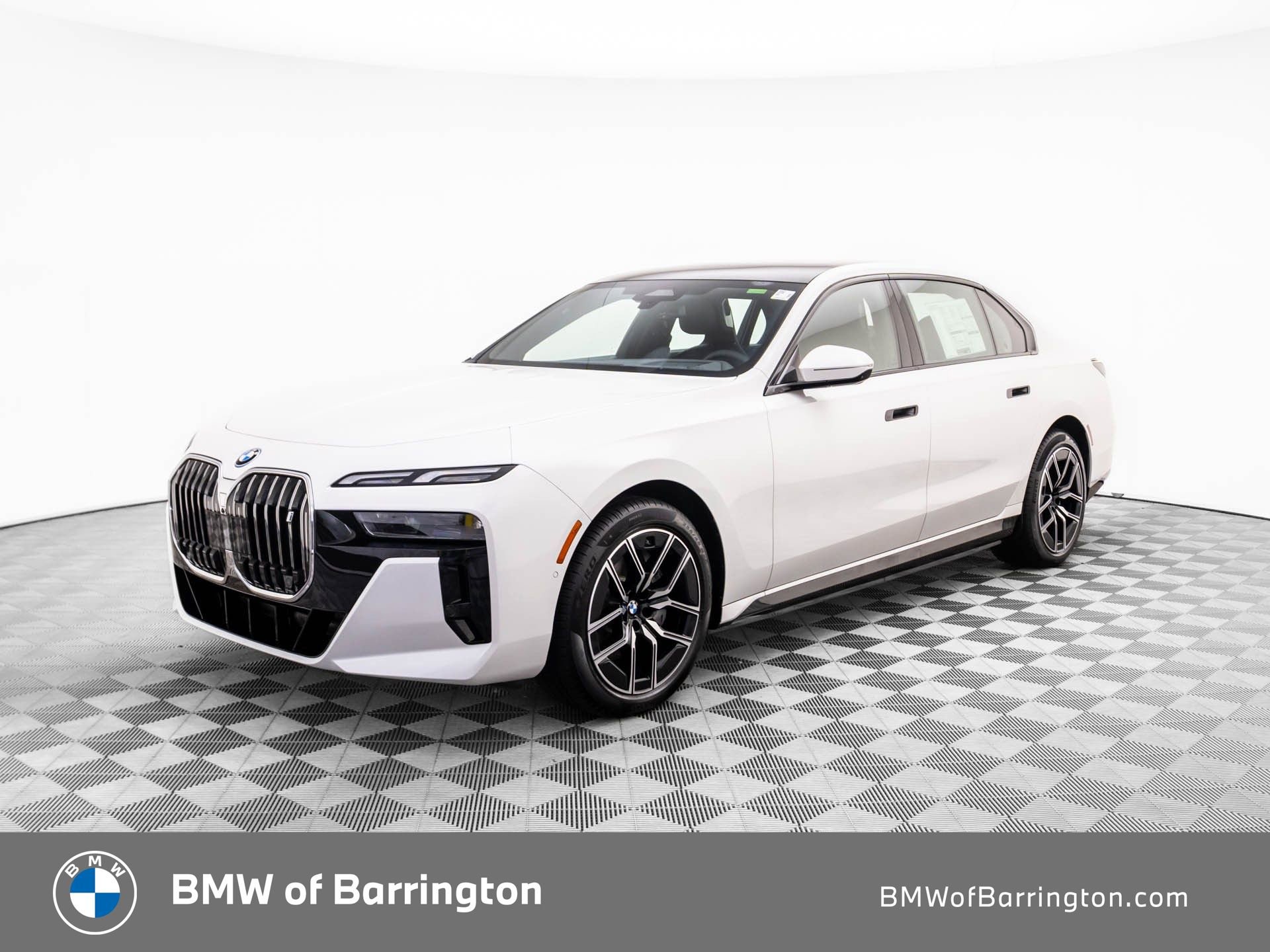 New 2025 BMW i7 eDrive50 w/ M Sport Package image 1