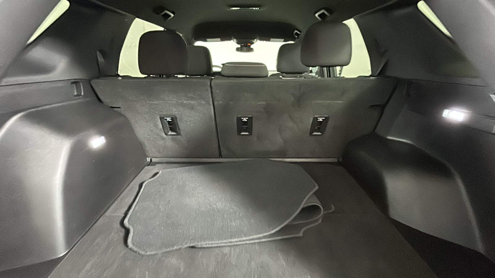 Used 2026 GMC Terrain Elevation AWD/4WD image 34