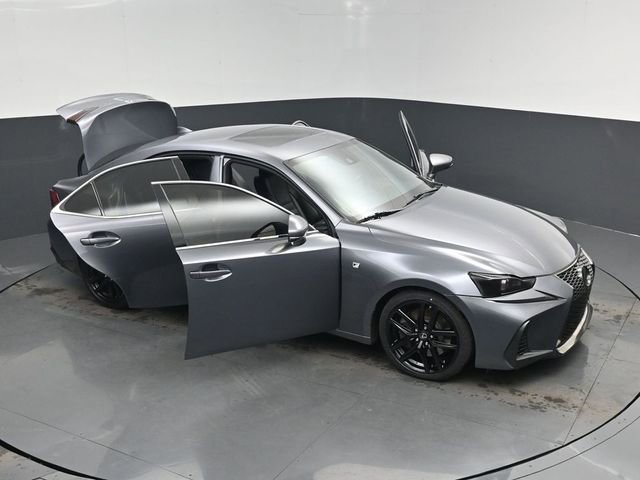 Used 2017 Lexus IS 300 F Sport w/ F Sport Package image 19