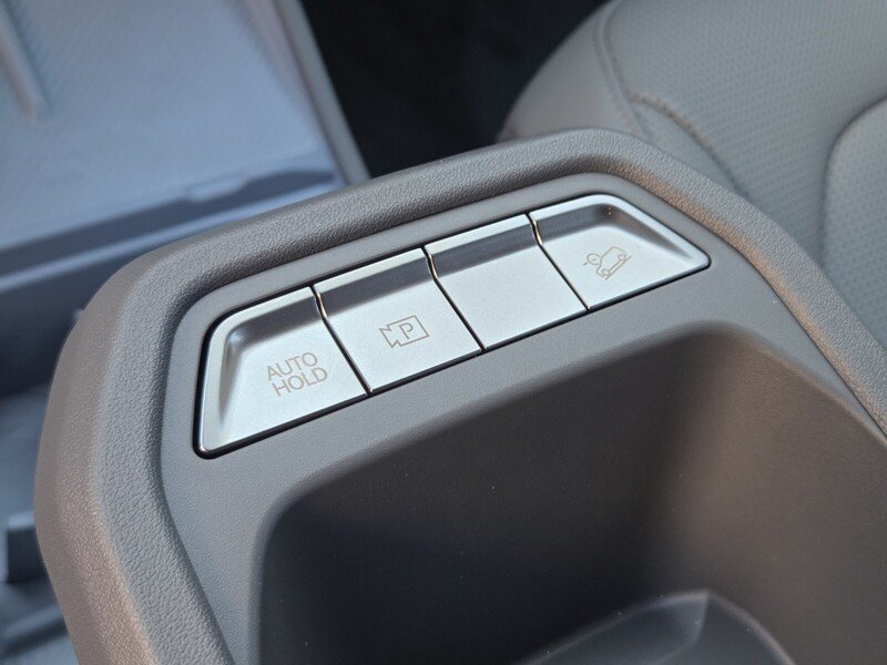 New 2027 Kia EV3 Wind FWD image 14