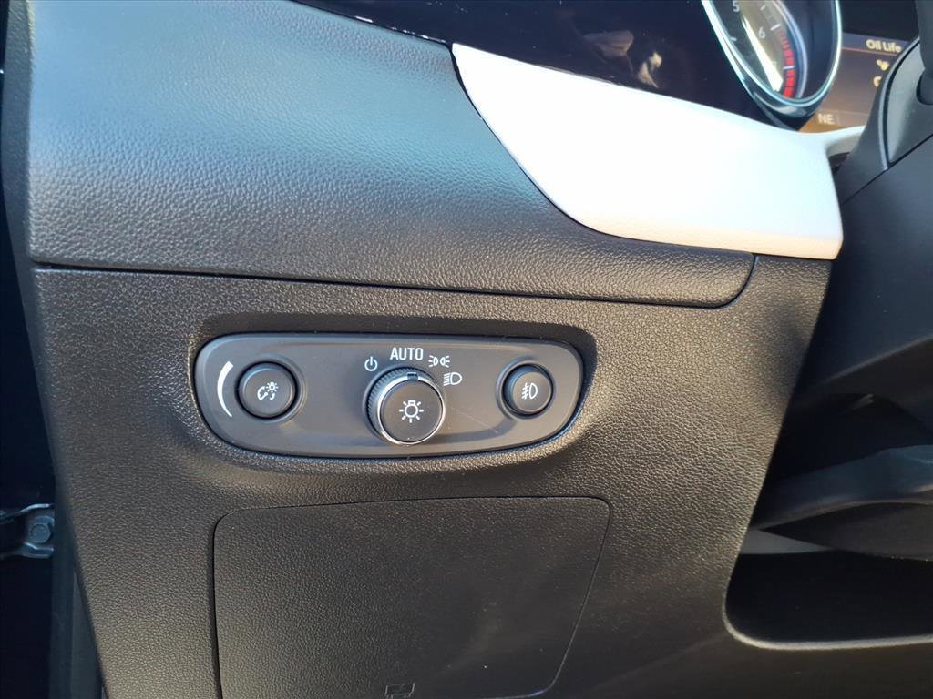 Used 2021 Buick Encore GX Preferred image 19