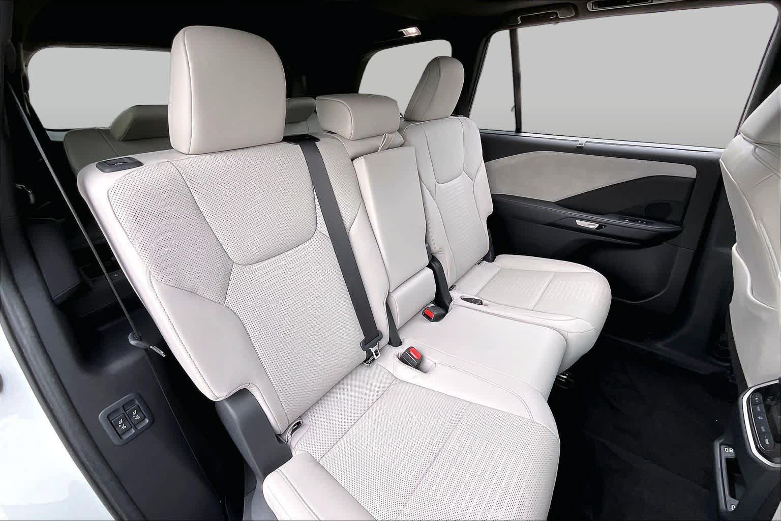 Used 2024 Lexus TX 350 FWD w/ Technology Package image 16