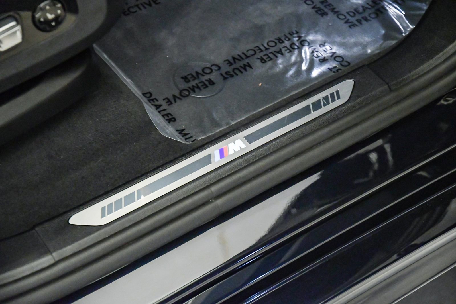 Used 2026 BMW X7 xDrive40i w/ M Sport Package image 18