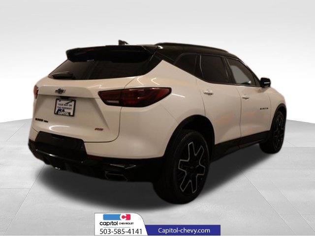 Used 2023 Chevrolet Blazer RS w/ Driver Confidence II Package AWD/4WD image 2