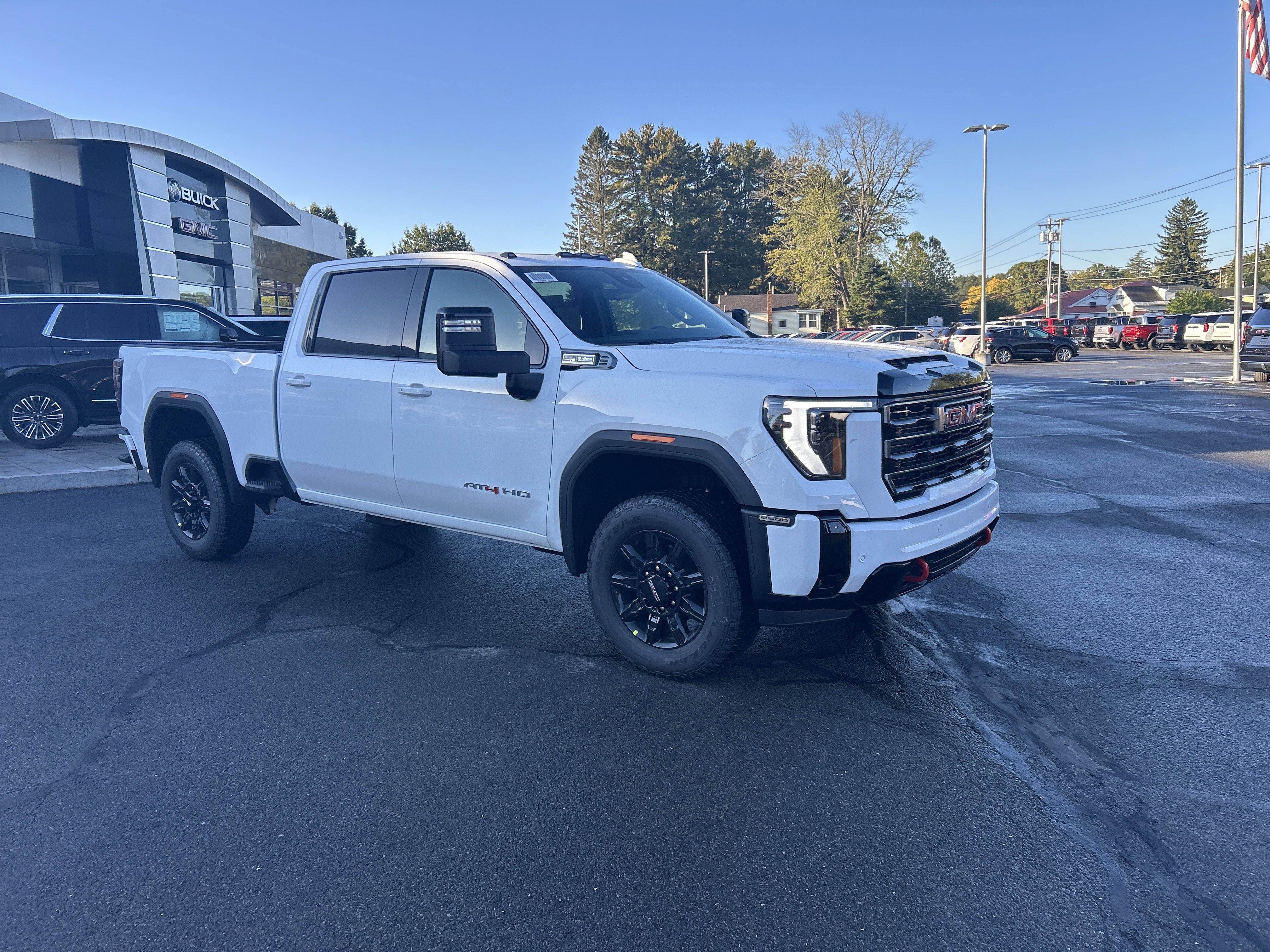 New 2026 GMC Sierra 2500 AT4 w/ AT4 Premium Plus Package AWD/4WD image 16