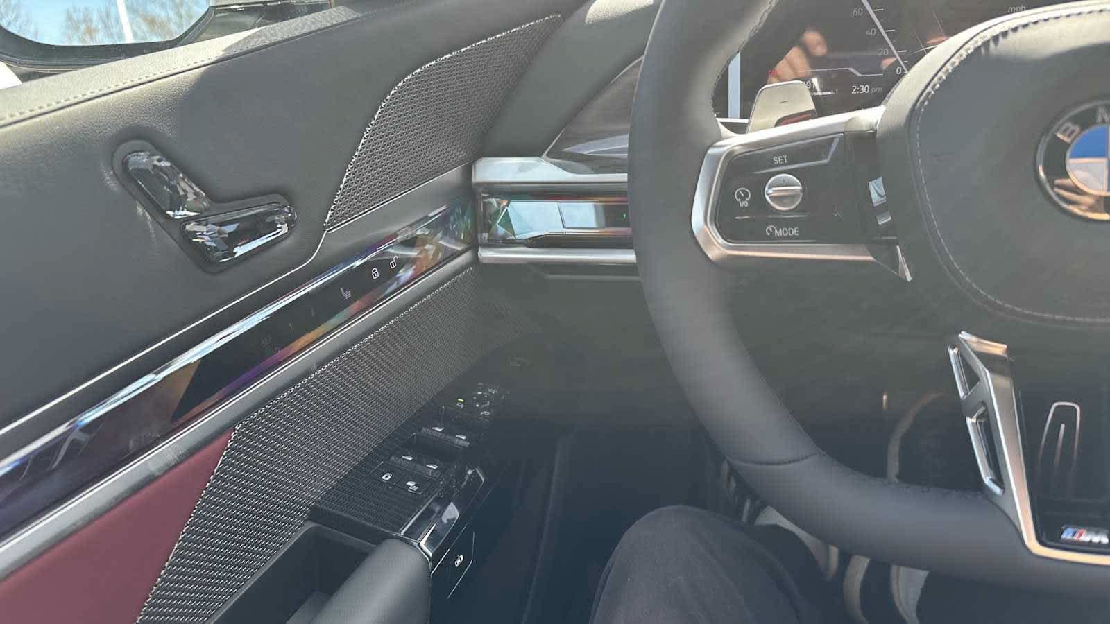 New 2026 BMW 740i xDrive w/ Premium Package AWD/4WD image 16