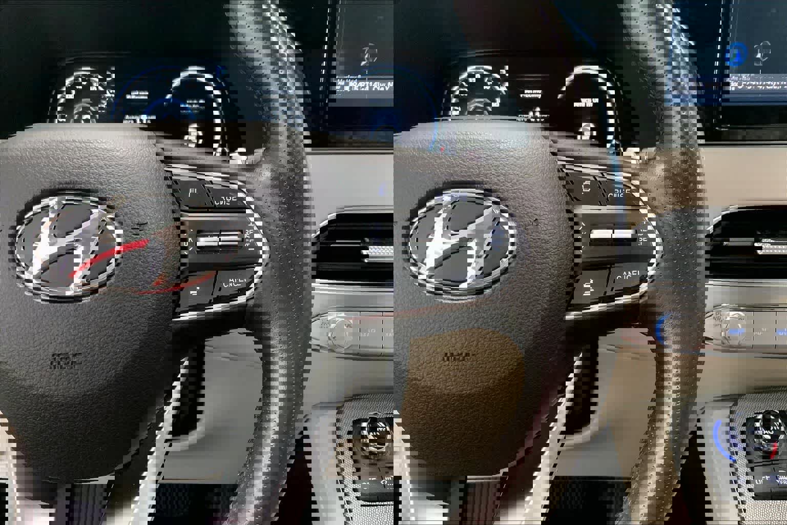 Used 2021 Hyundai Palisade Calligraphy w/ Cargo Package image 23