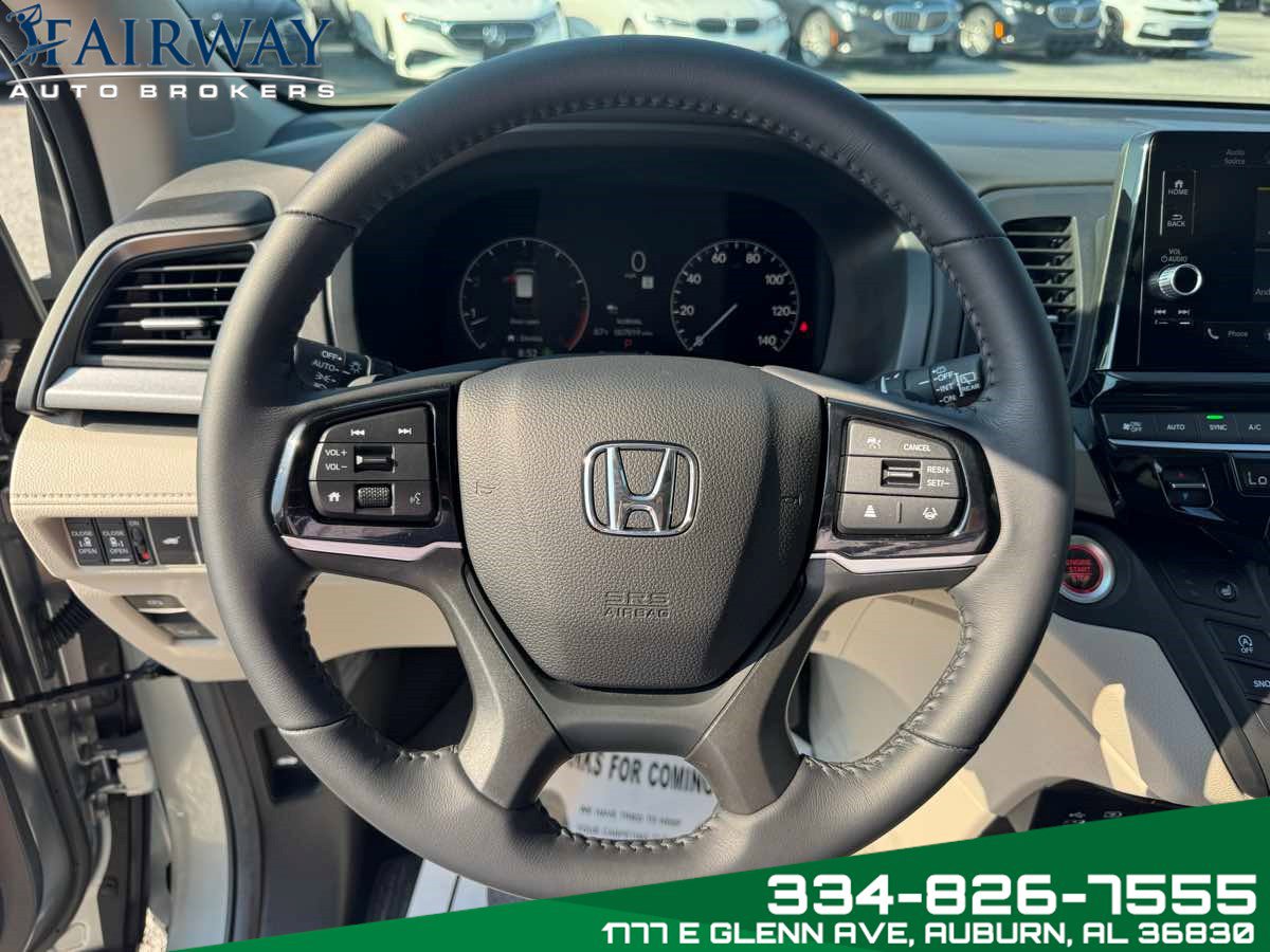 Used 2025 Honda Odyssey EX-L image 18