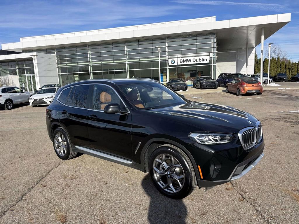 Certified 2022 BMW X3 xDrive30i w/ Premium Package 2 (ZPA) image 1