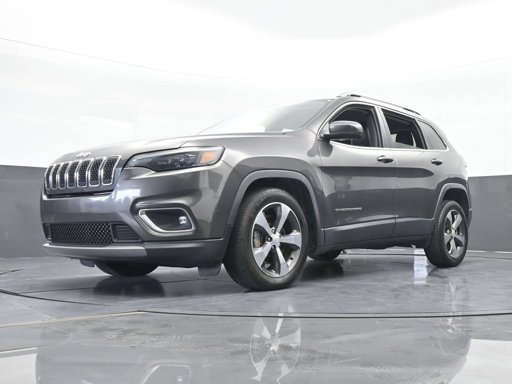 Used 2019 Jeep Cherokee Limited FWD image 53