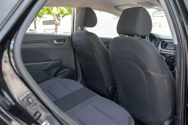 Used 2020 Hyundai Accent SE image 39