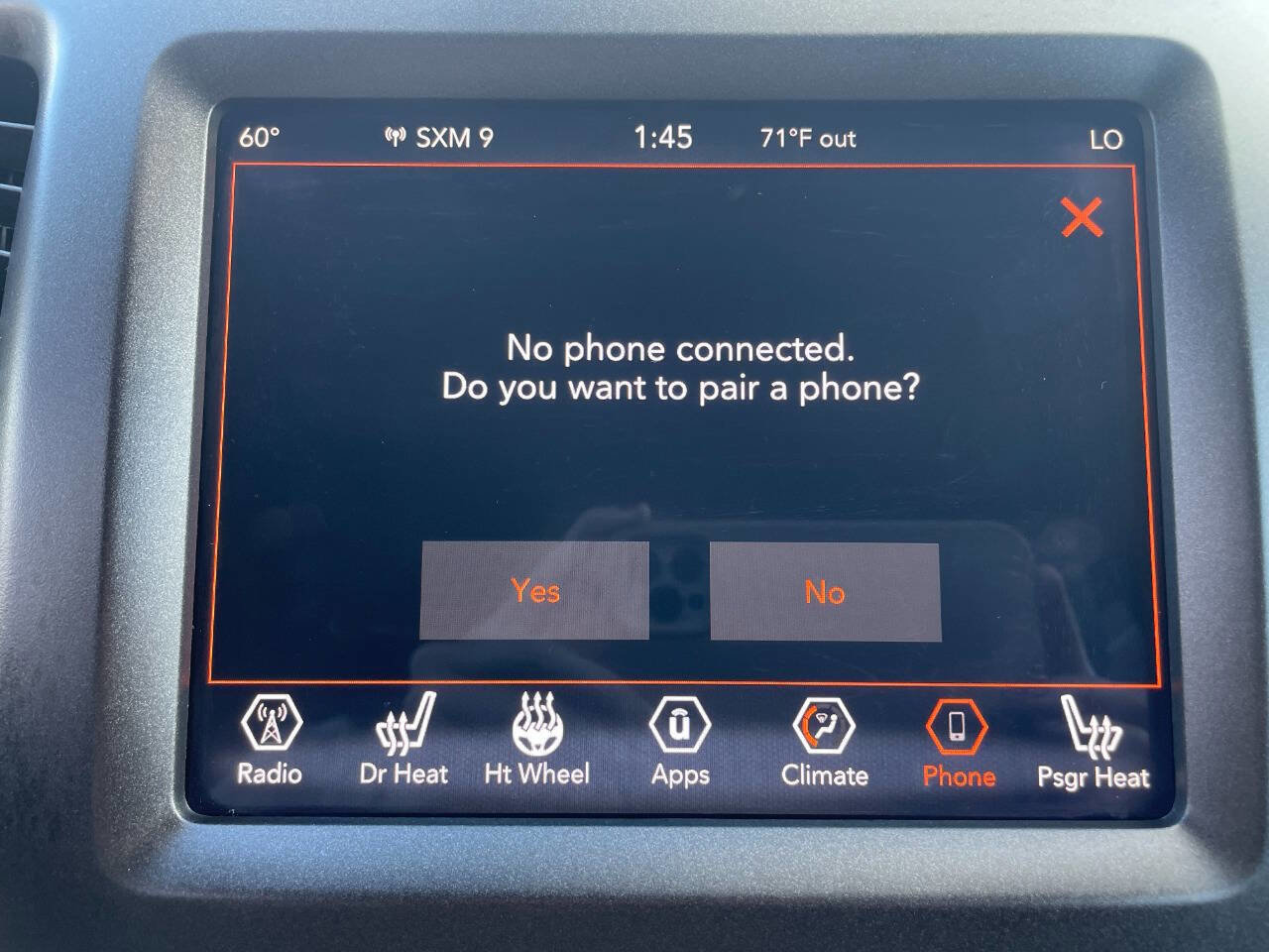 Used 2019 Jeep Cherokee Trailhawk w/ Cold Weather Group image 35