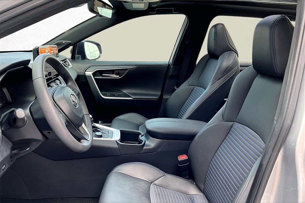 Used 2023 Toyota RAV4 XSE image 19