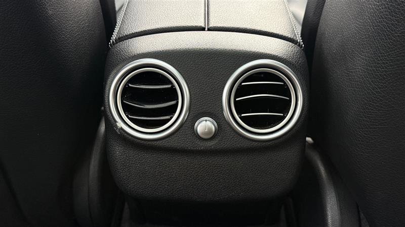 Used 2019 Mercedes-Benz C 300 C 300 image 20