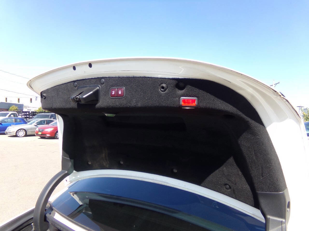 Used 2016 Mercedes-Benz S 550 4MATIC Sedan image 36