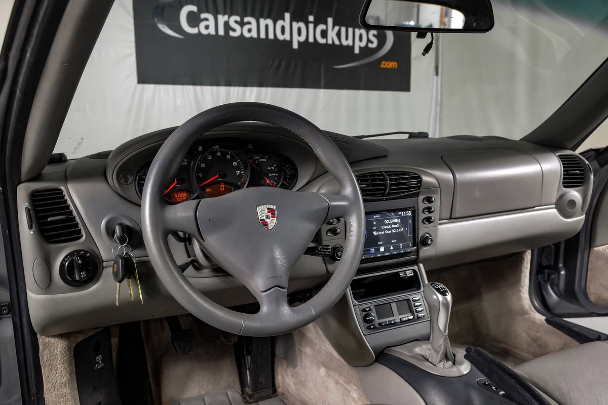 Used 2001 Porsche 911 Carrera image 14