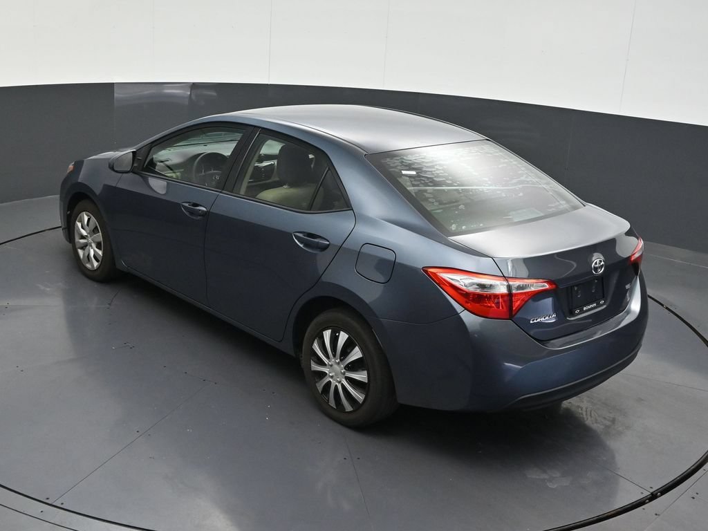 Used 2015 Toyota Corolla LE FWD image 17