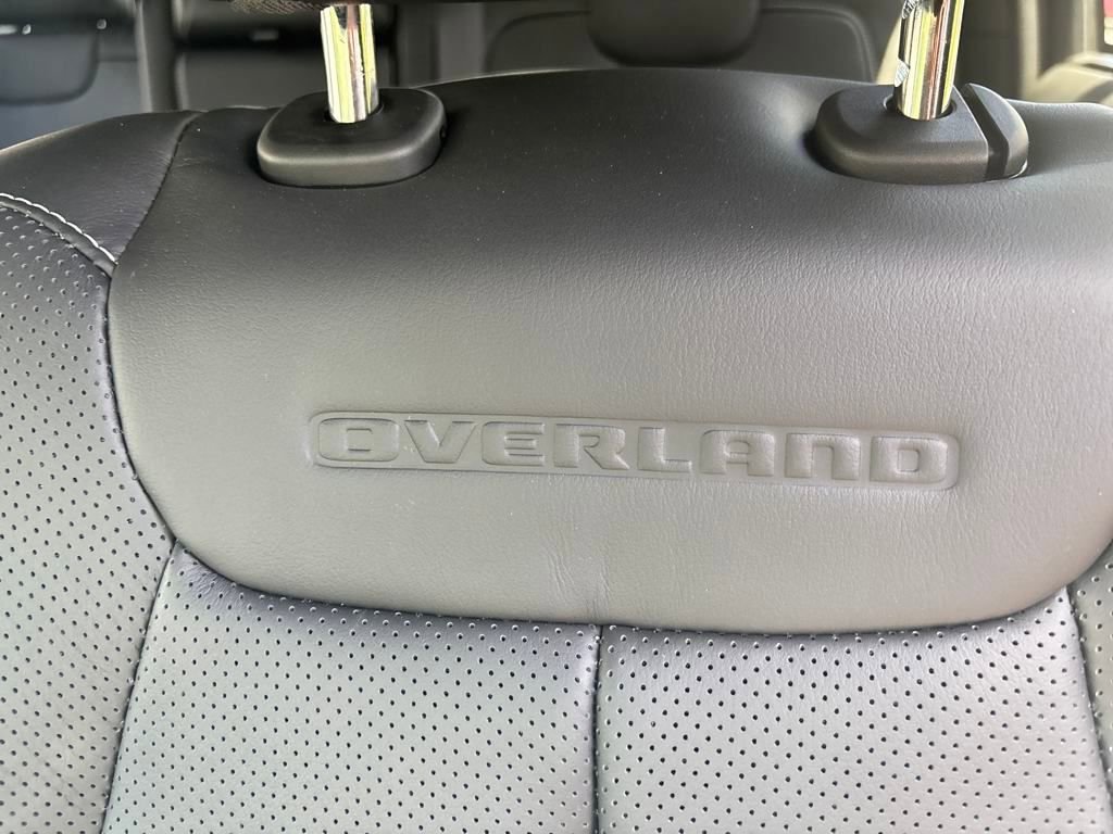 New 2025 Jeep Grand Cherokee Overland w/ Adv Protech Group III image 16