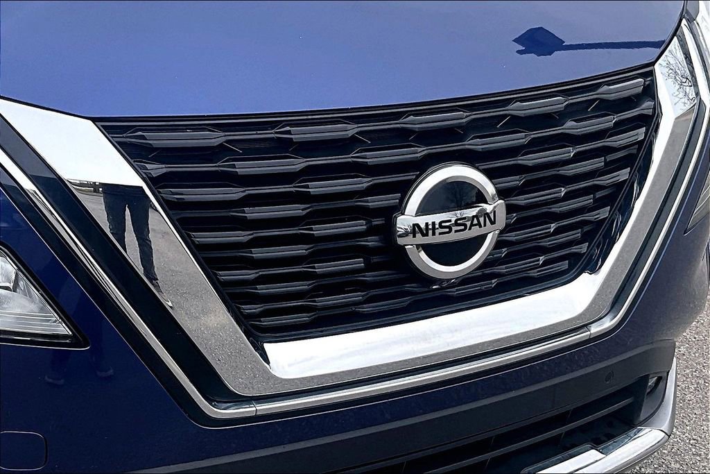 Used 2021 Nissan Rogue Platinum image 28