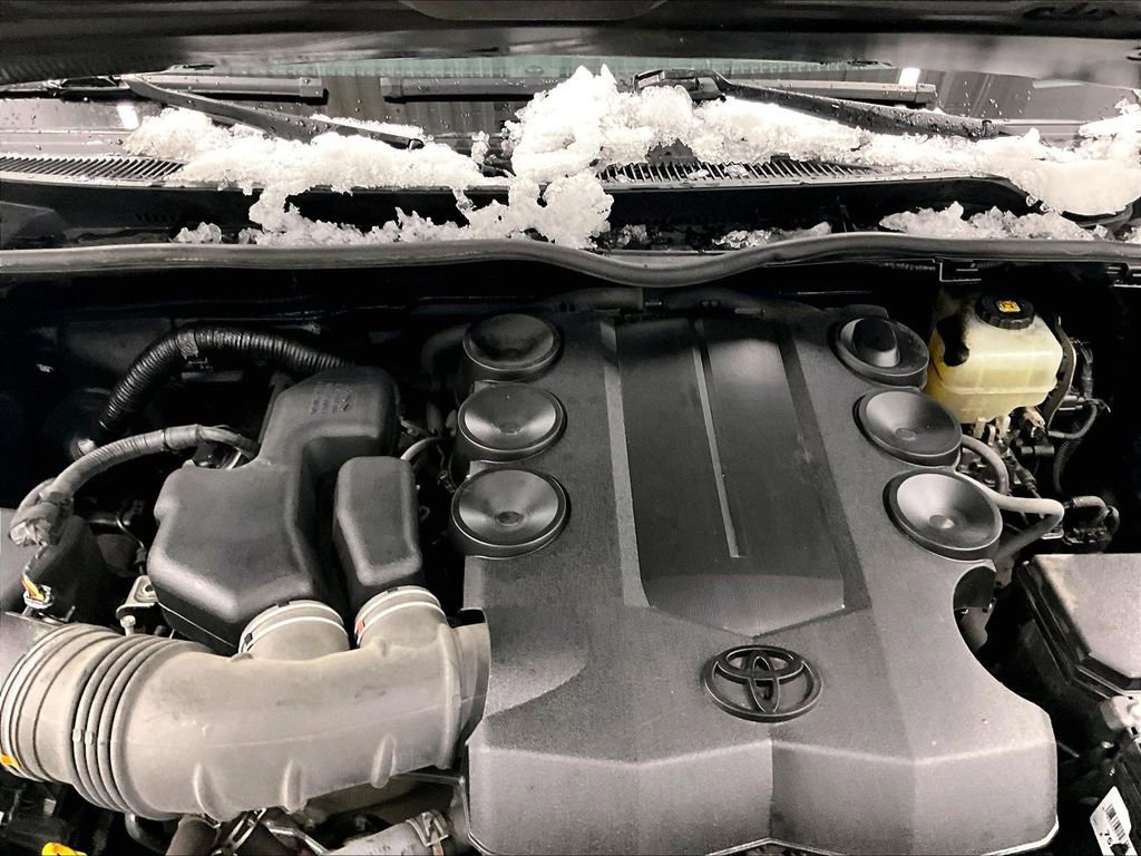 Used 2020 Toyota 4Runner Nightshade image 33