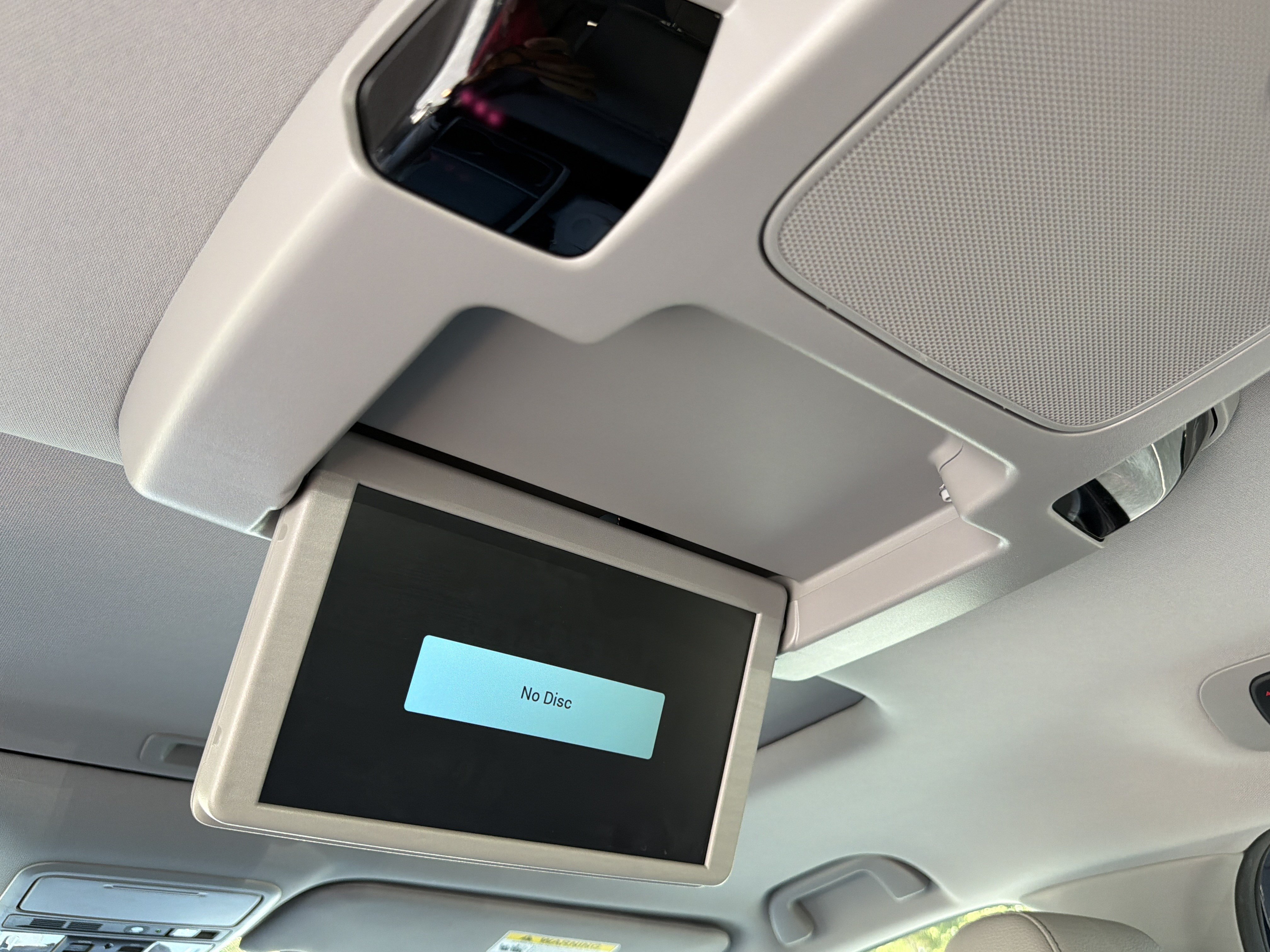 Certified 2024 Honda Odyssey Touring image 21