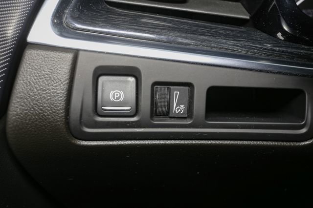 Used 2023 Cadillac XT5 Premium Luxury image 39