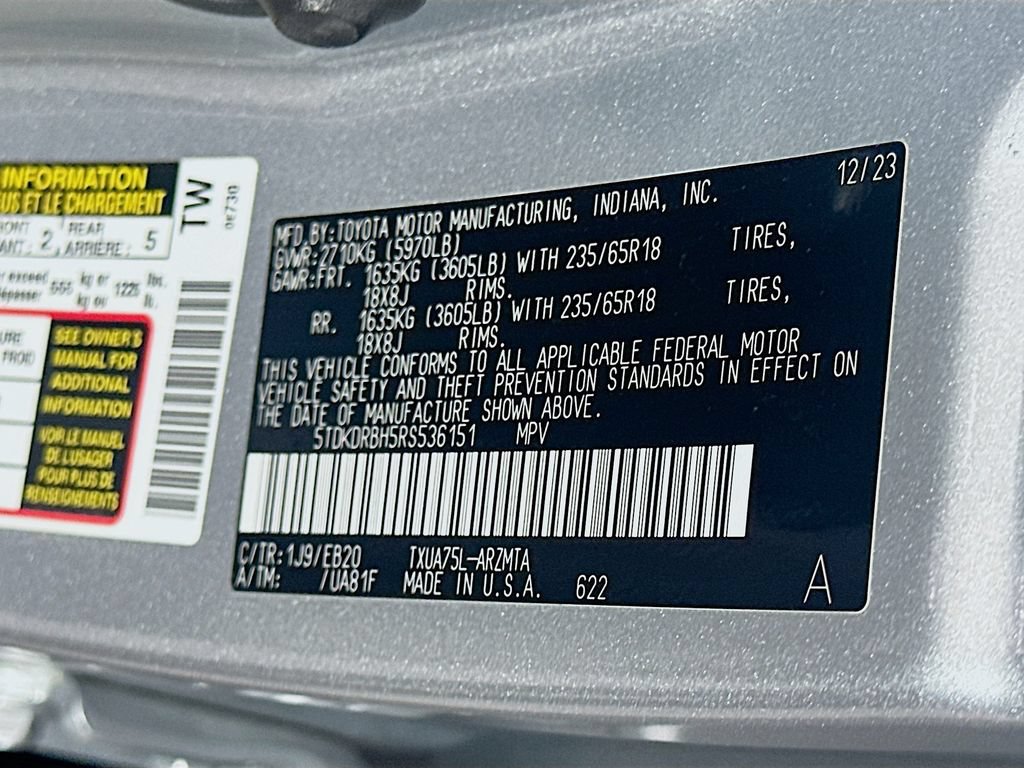 Certified 2024 Toyota Highlander XLE AWD/4WD image 33