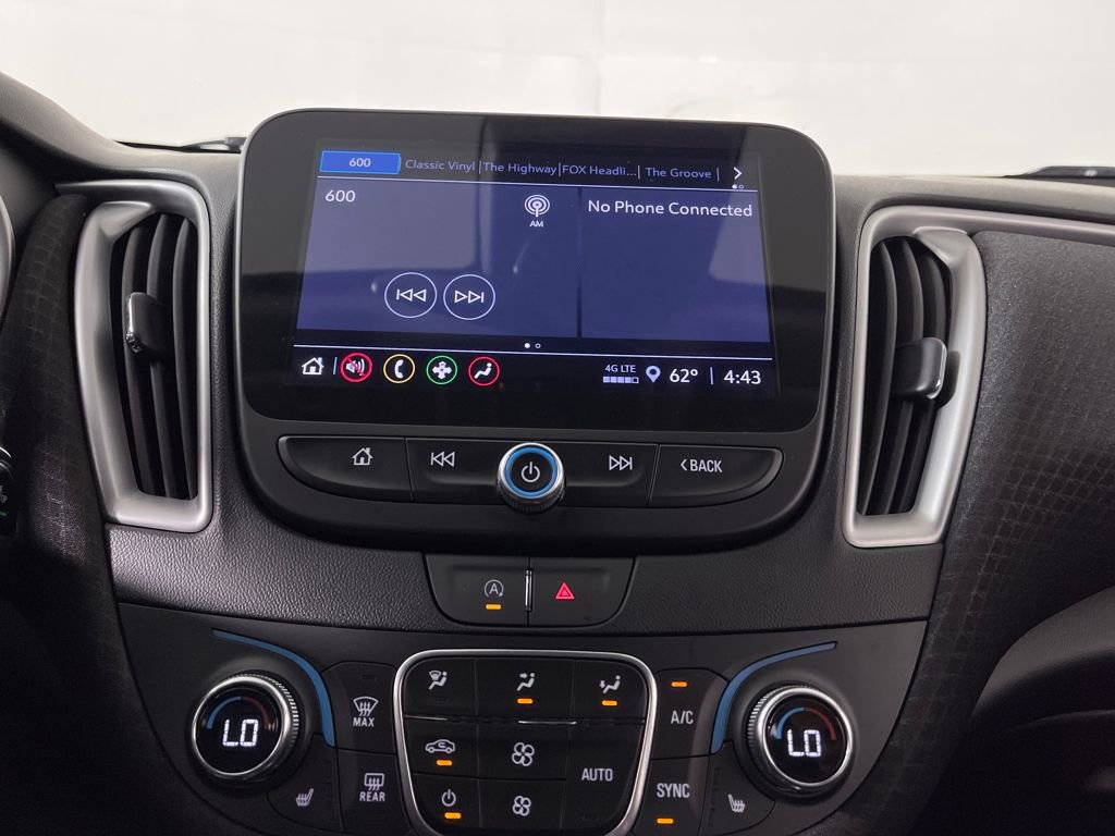 Used 2023 Chevrolet Malibu LT image 23