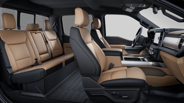 New 2025 Ford F250 Lariat w/ Lariat Ultimate Package image 6