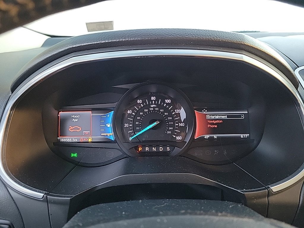 Used 2017 Ford Edge Titanium w/ Technology Package FWD image 11