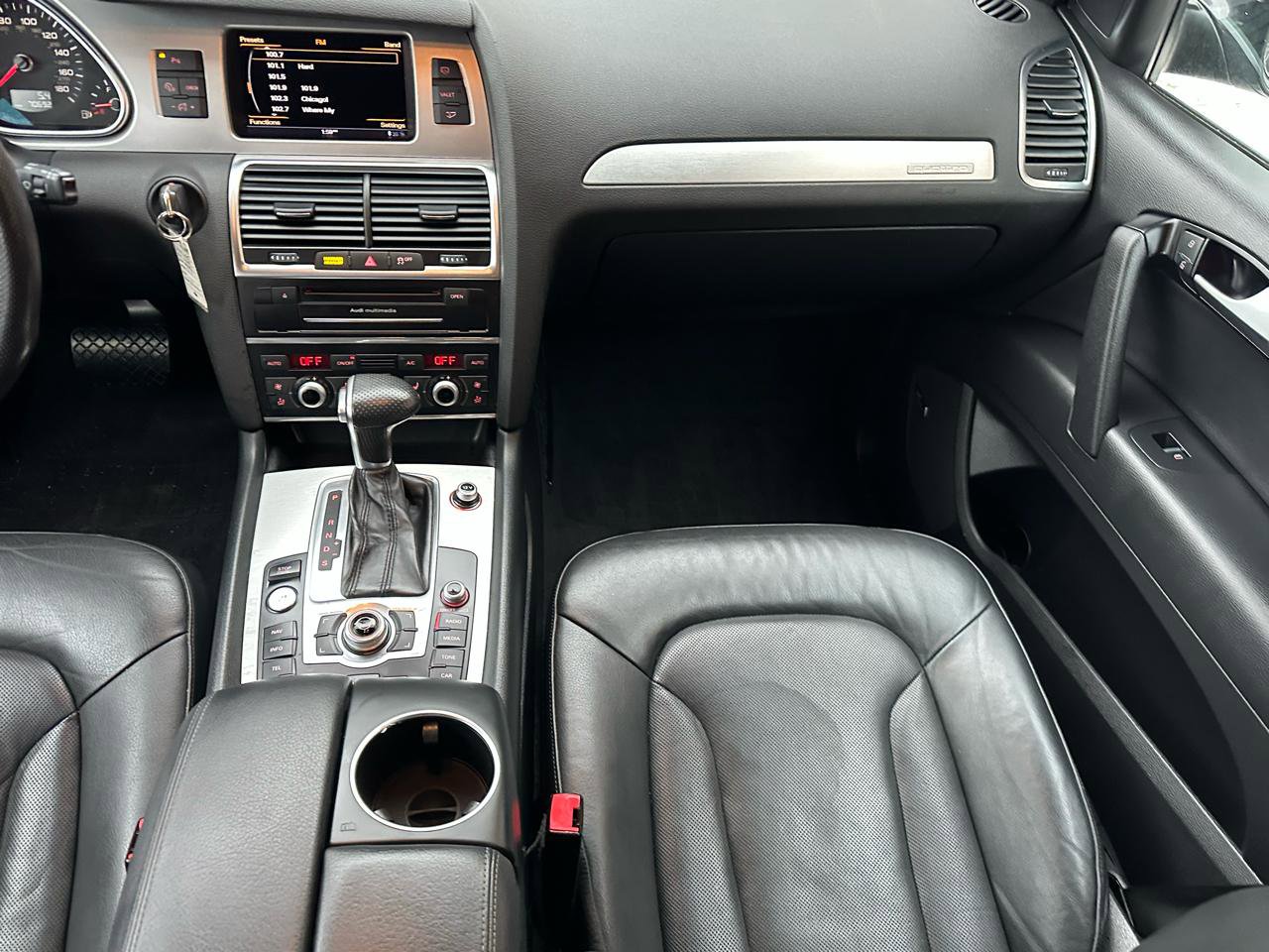 Used 2014 Audi Q7 3.0T S line Prestige w/ S Line Package image 29