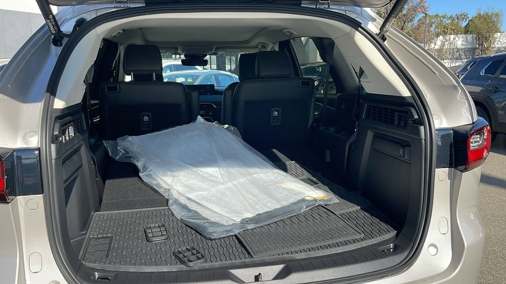 New 2026 MAZDA CX-90 3.3 Turbo w/ Premium Sport Pkg image 31