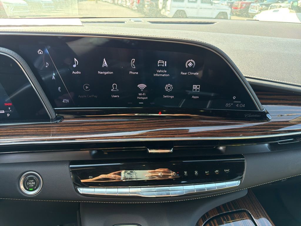 Used 2022 Cadillac Escalade Luxury image 19