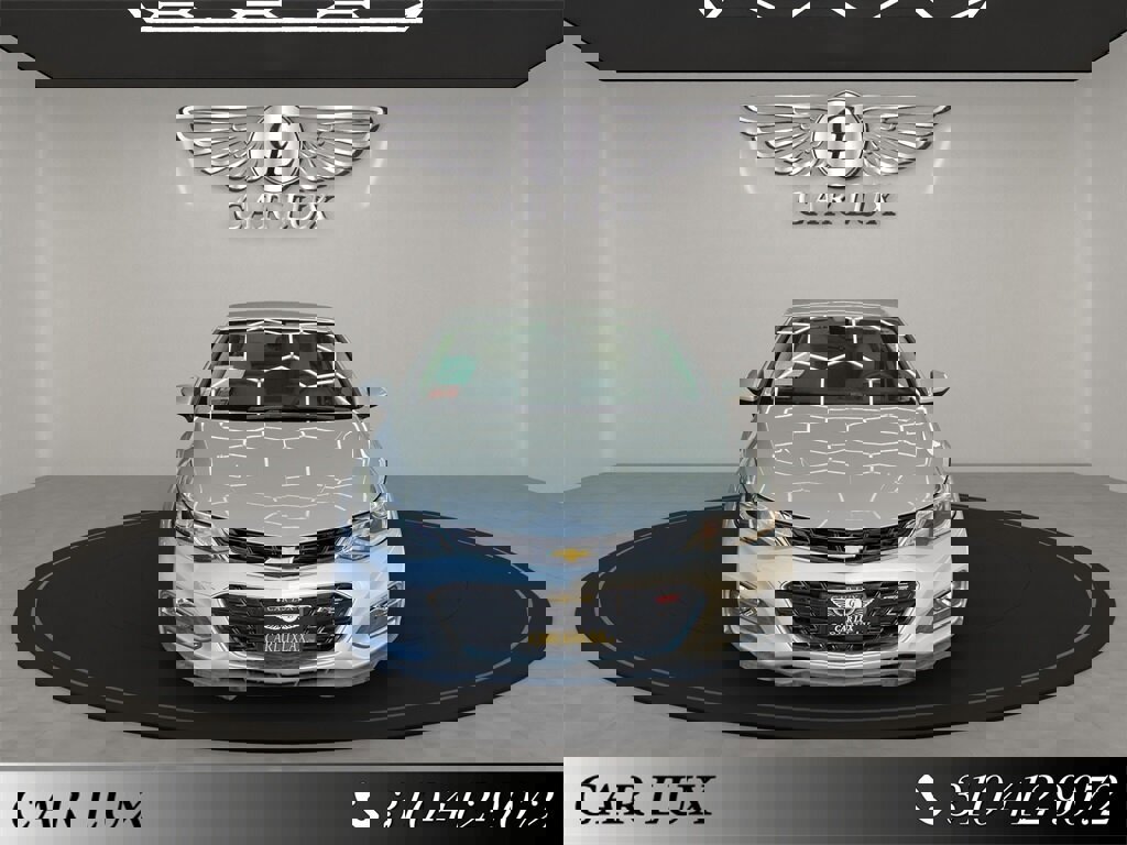 Used 2018 Chevrolet Cruze LT w/ Convenience Package