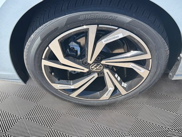 New 2026 Volkswagen Jetta SEL FWD image 31