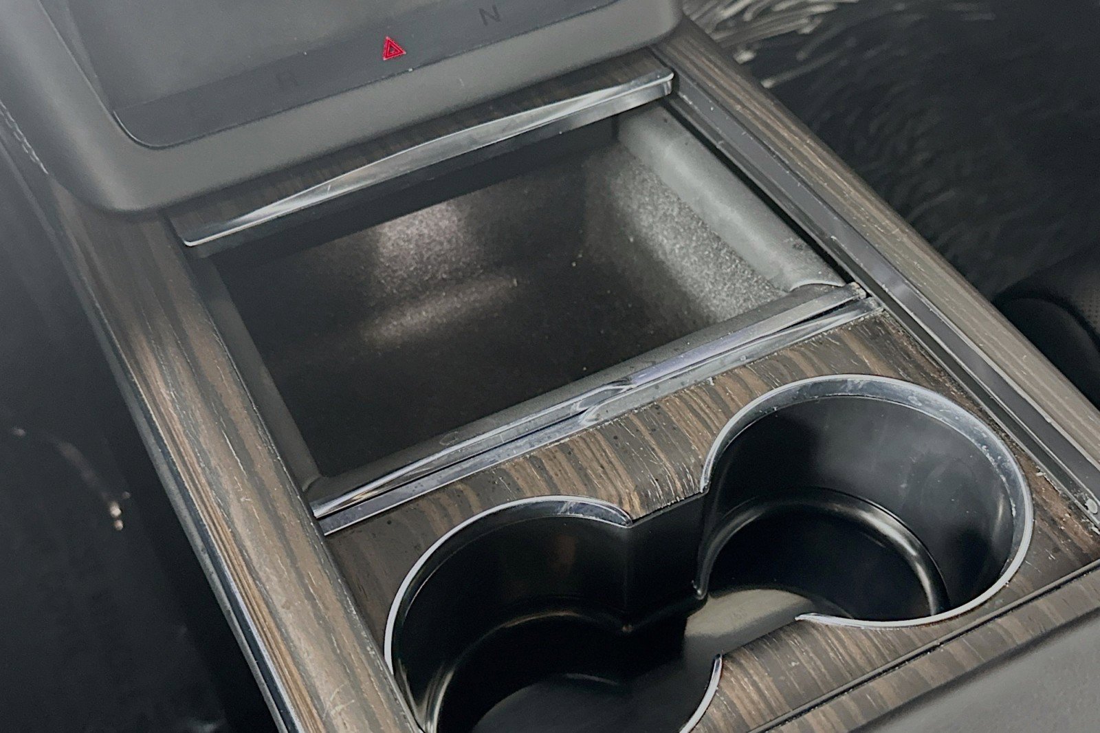 Used 2023 Tesla Model X image 7