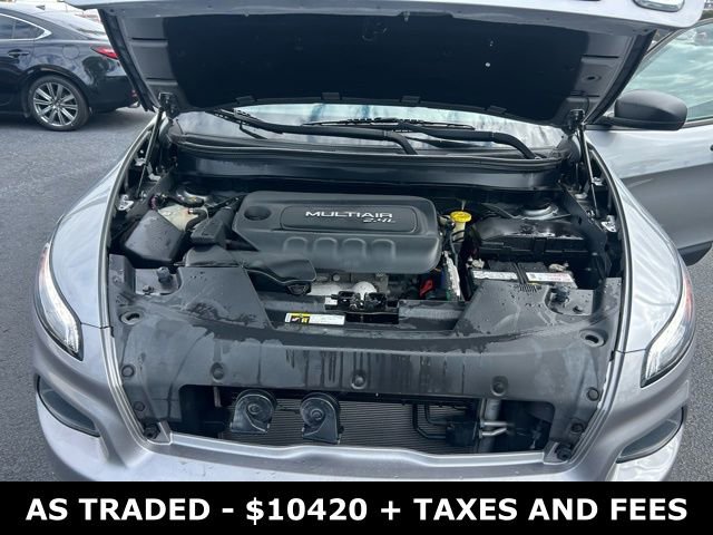 Used 2017 Jeep Cherokee Sport image 11