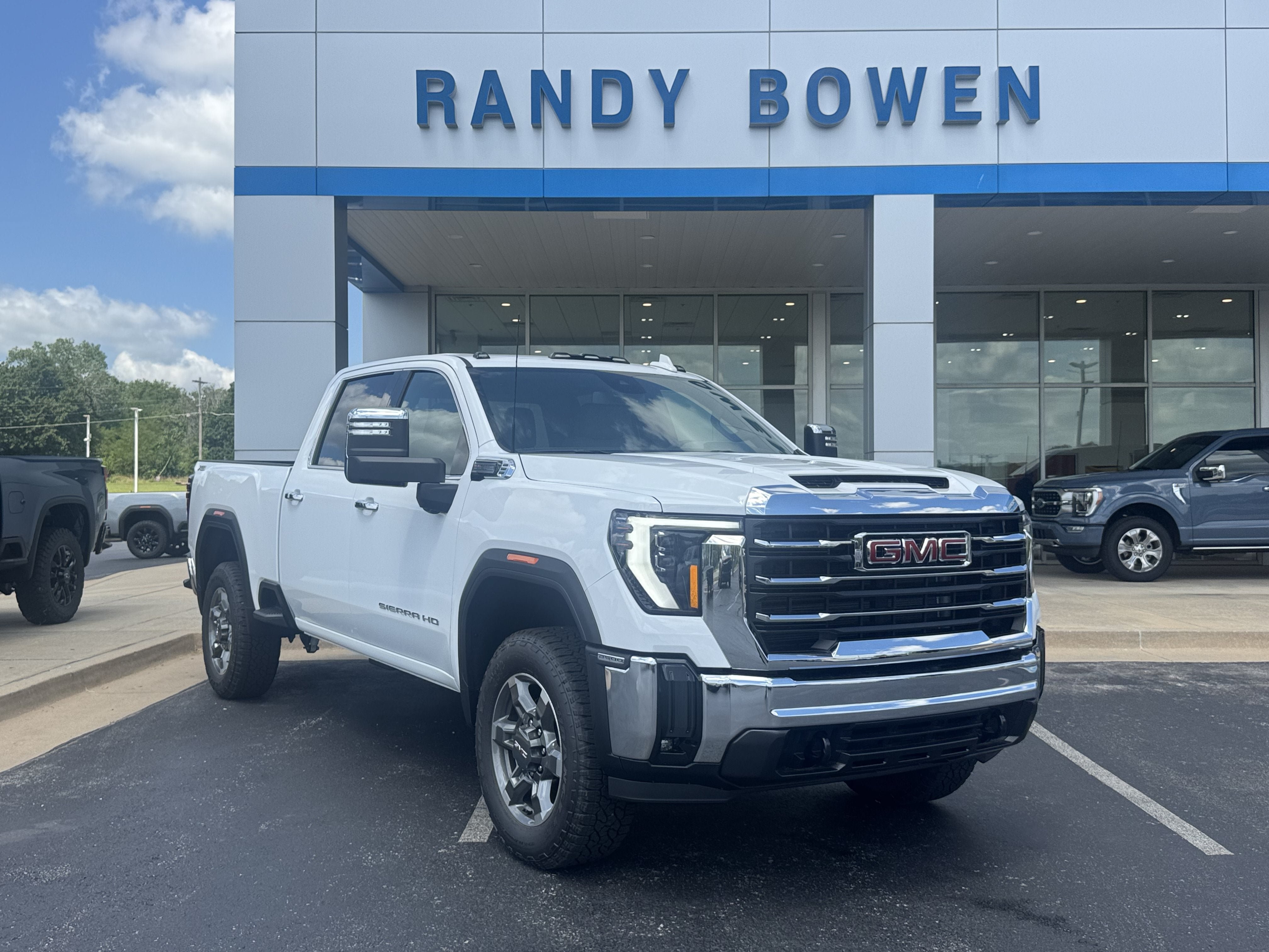 New 2026 GMC Sierra 2500 SLT