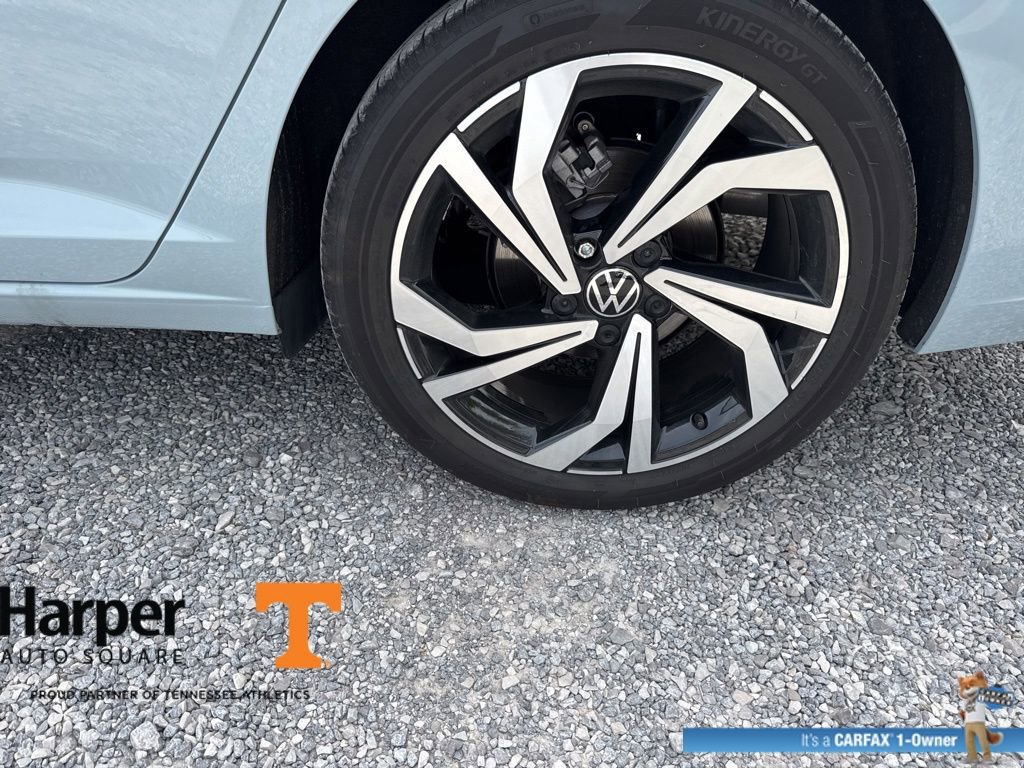 Used 2025 Volkswagen Jetta SEL image 20