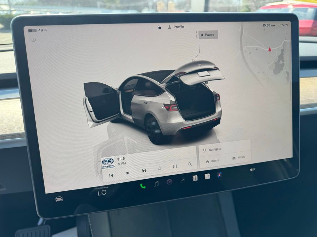 Used 2023 Tesla Model Y Long Range image 29