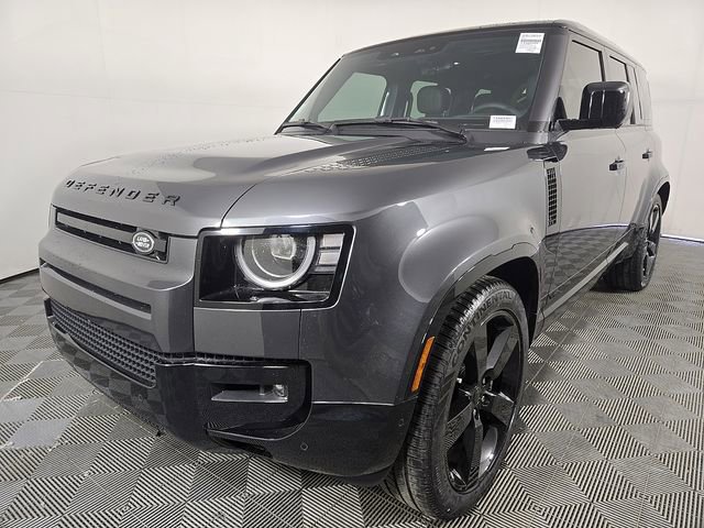 New 2026 Land Rover Defender 110 V8 image 2