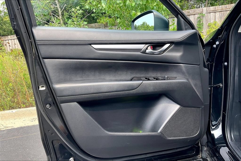 Used 2025 MAZDA CX-5 AWD 2.5 S w/ Preferred Package image 23