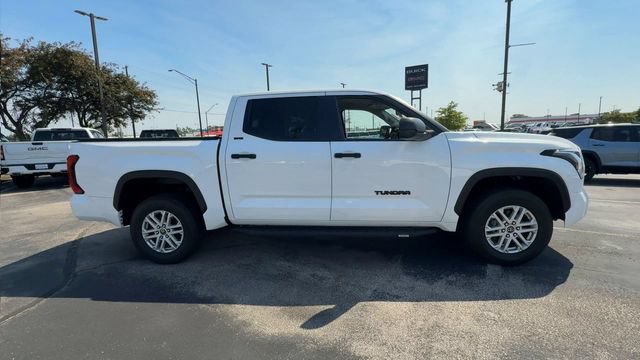 Used 2024 Toyota Tundra SR5 AWD/4WD image 9