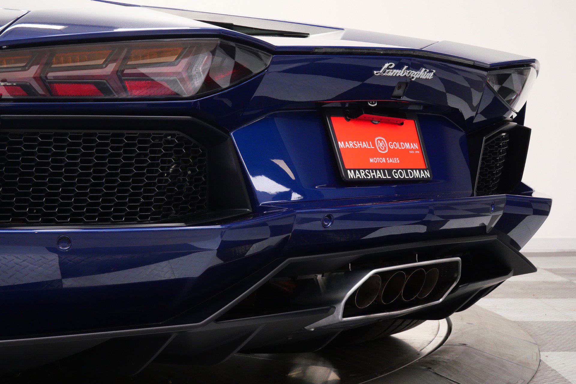 Used 2014 Lamborghini Aventador LP 700-4 image 39