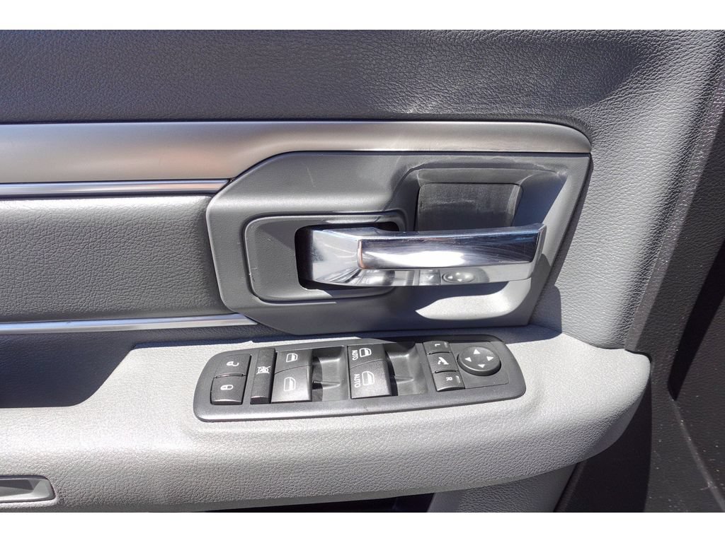 Used 2016 RAM 1500 Big Horn RWD image 15